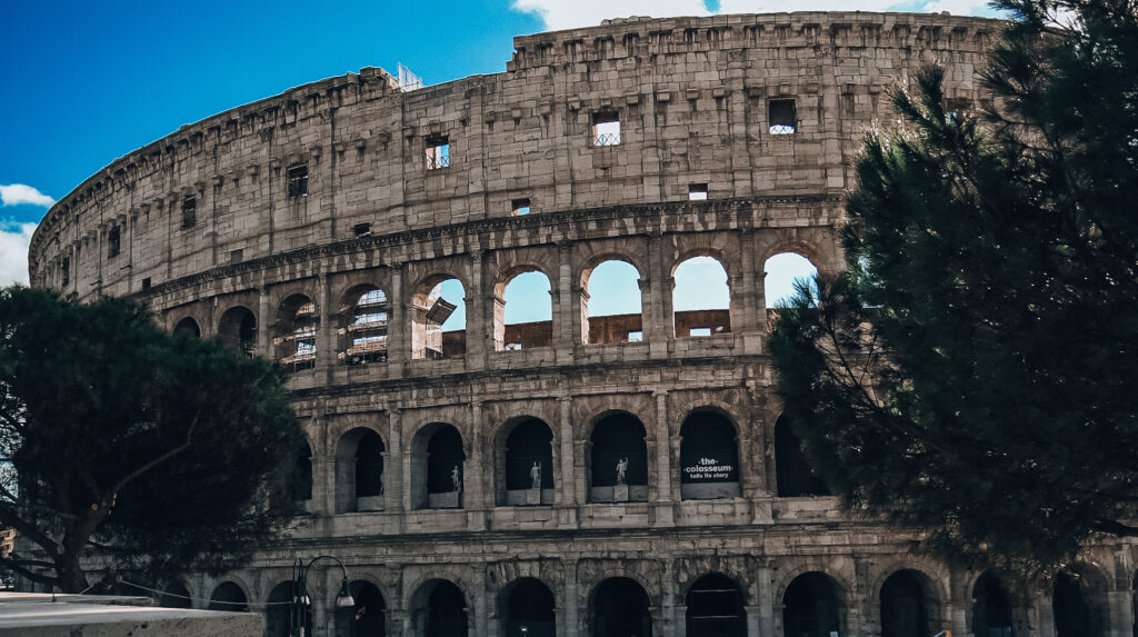 Miejsca w Rzymie które musisz zobaczyć. Koloseum