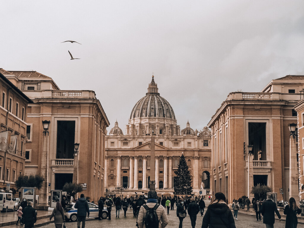 Miejsca w Rzymie które musisz zobaczyć.  Watykan